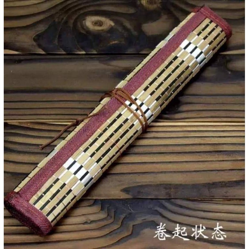 Bộ 10 bút cả mành cuốn